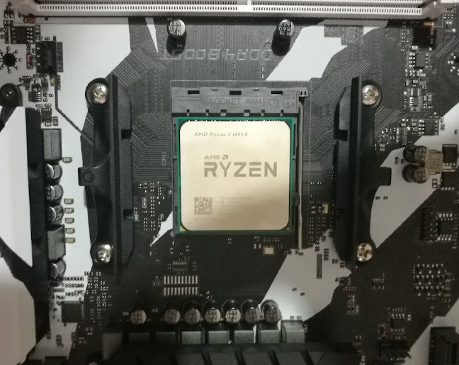 17-05/16/anakart-islemci