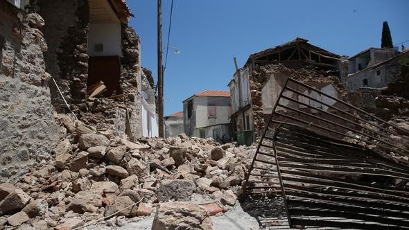 17-06/13/593fdaa818c77327d0ec2868