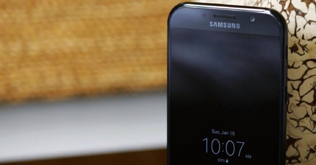 17-06/17/samsung-galaxy-a7-2017