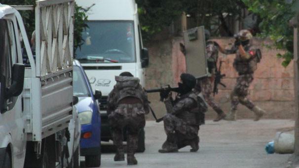 17-06/22/deas-in-hucre-evine-baskin-canli-bomba-operasyonu-9361282