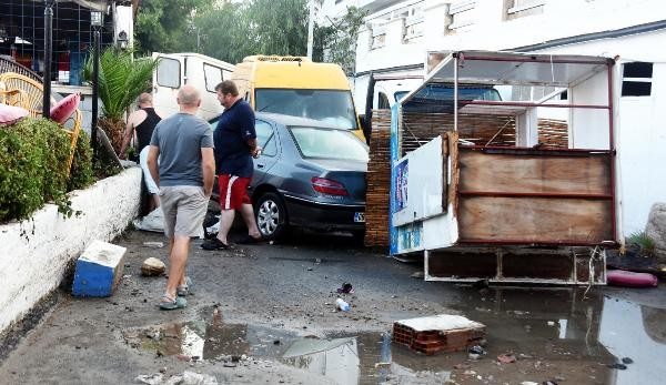 17-07/21/son-dakika-ege-de-deprem-artci-sarsintilar-devam-ediyor-9530283