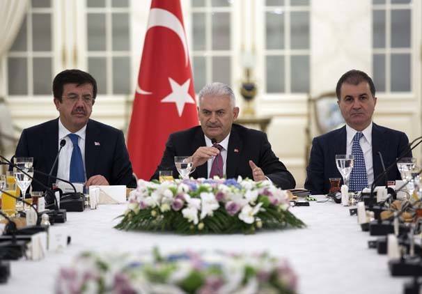 17-07/27/basbakan-yildirim-alman-firmalarin-yoneticileriyle-bir-araya-geldi-9567476