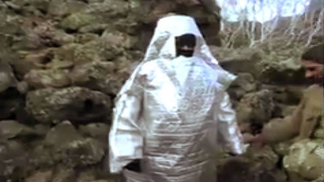 17-08/01/pkk-nin-aluminyum-kostumu-9889735_4016_o