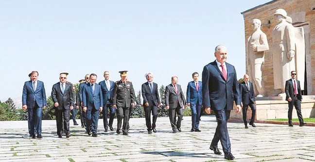 17-08/04/04krs9-gobek