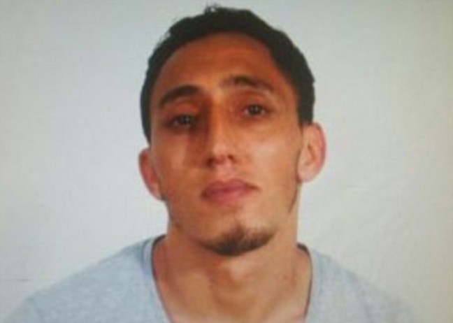 17-08/17/4354ef6700000578-4799836-image-m-117_1502990507865