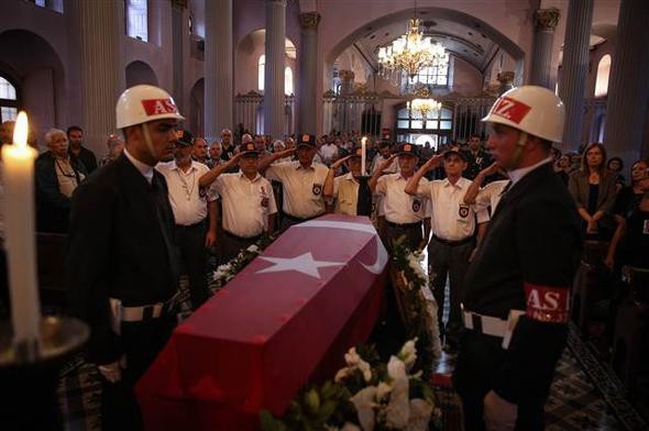 17-08/22/599c2f7a2269a21dbc94cf9b