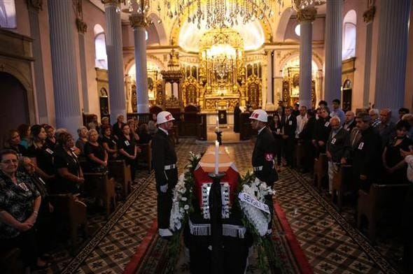 17-08/22/599c2f7a2269a21dbc94cf9f