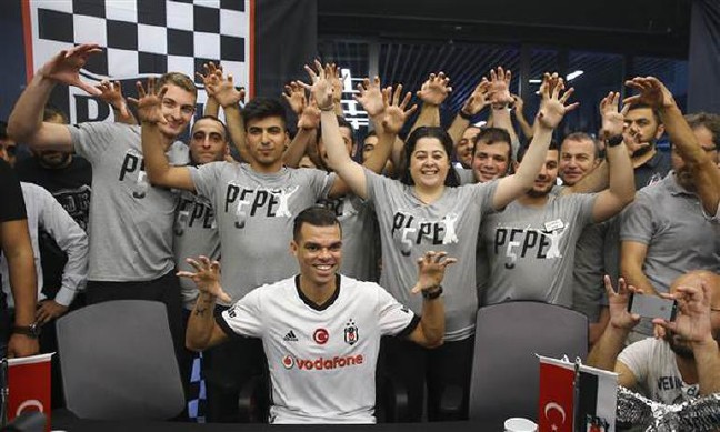 17-08/23/599d75cc7af507226c3b3334