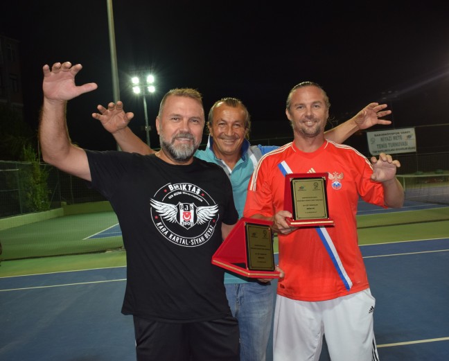 17-08/28/niyazimete2