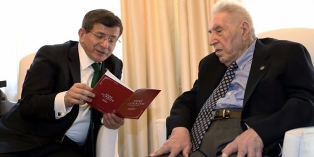 17-09/07/basbakan-davutoglu-prof-serif-mardini-ziyaret-etti-h1429522978