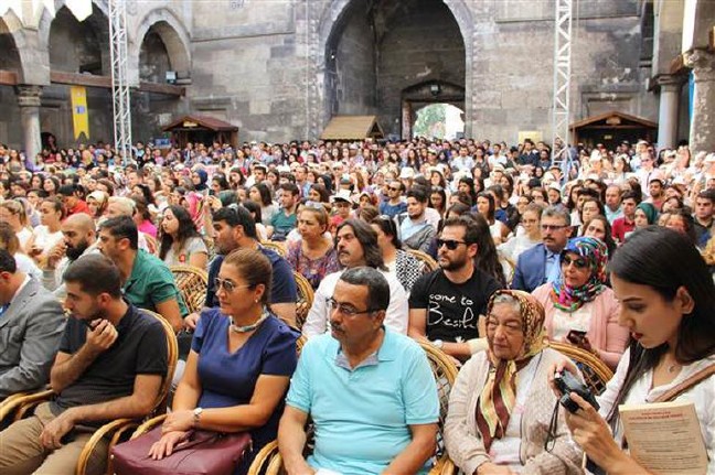 17-09/08/59b2abfb7af5073348bc5ca3