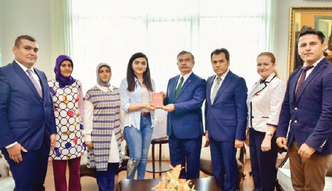 17-09/09/59b307c87af5073348bc5ea2