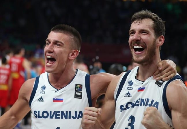 17-09/17/59bedf397af50711940e81b3