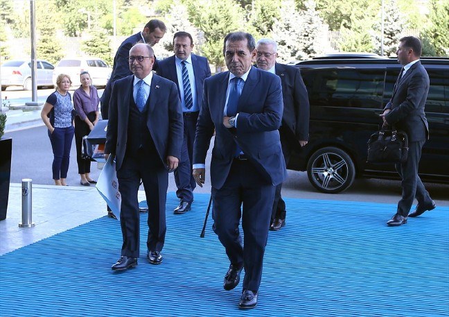 17-09/22/59c4d7acae784924cc100ad9