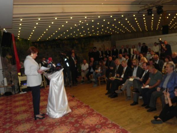 17-09/27/71dc7b0d2a5d8187e60da7fc08116856-1506540873