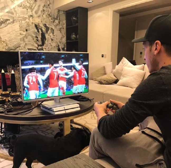 17-09/29/59ccc856ae784915b8402c22