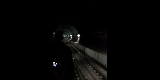 17-10/03/dlntwmnu8aaohvu