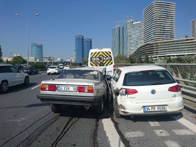 17-10/05/22-1507209774