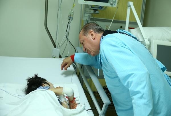 17-10/08/de50ed91475974e9269bc1689eae7d97-1507490556