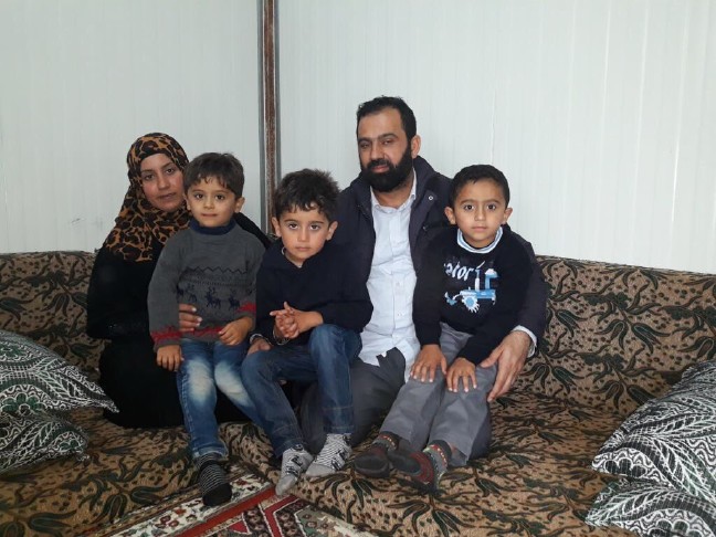 17-11/07/dn9tlnrwaai6aw7