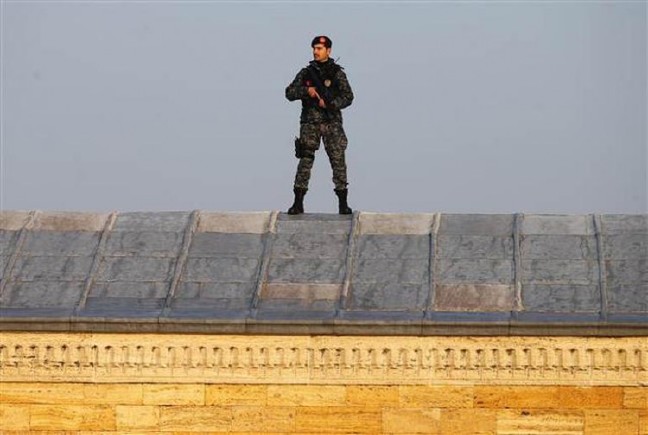 17-11/10/qao5s_1510299088_1392