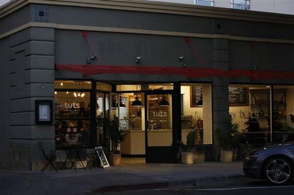 17-11/18/5a102d01d3806c31d0b9d84c