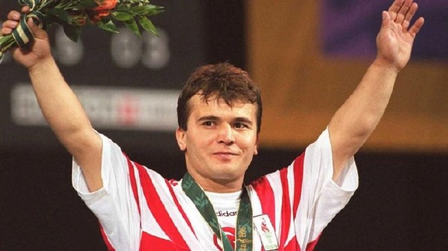 17-11/18/naim-suleymanoglu-2