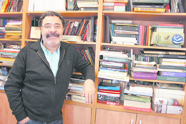 17-12/08/ahmetumityeni-copy