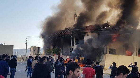 17-12/18/a37100225a37bc4f2269a2297cd9e92b