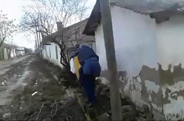 18-01/08/1787718_f02b21d0a8cb6d0867d5ae51d582537b