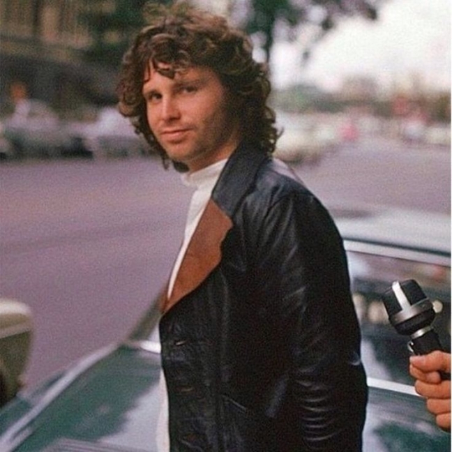 18-01/16/44433b531531d918205063aeeea84d49-jim-morrison-music-rock