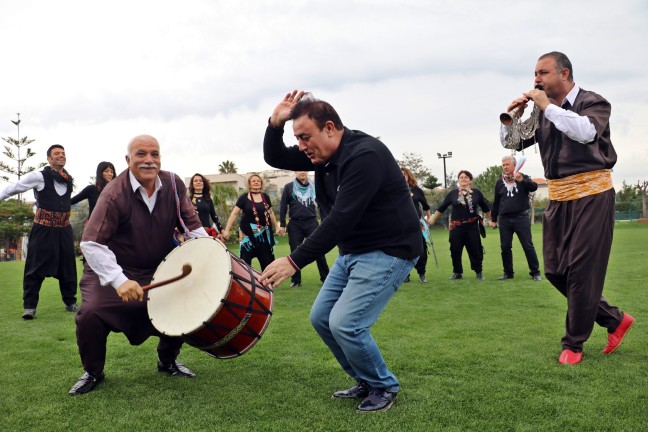 18-01/17/48180_20180117aw281438-01