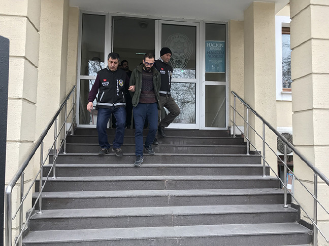 18-01/27/botcon-copy