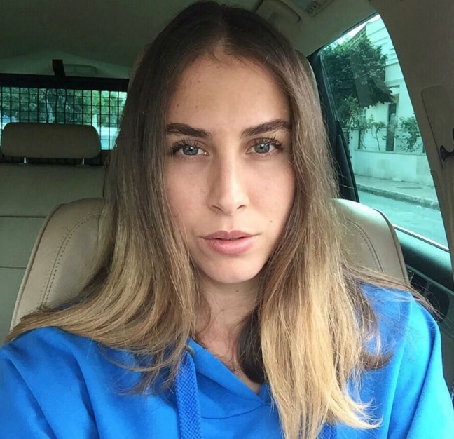 18-02/06/ecem-karaagac-survivor-2018-1