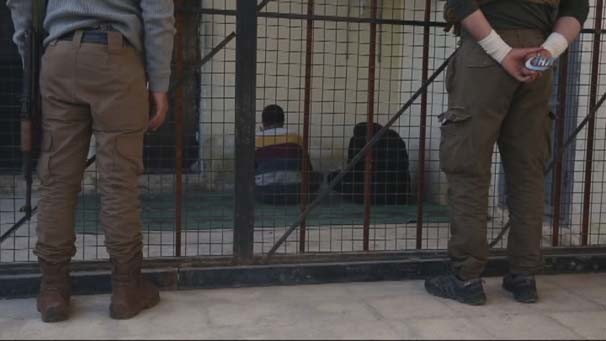 18-02/12/24-1518424481