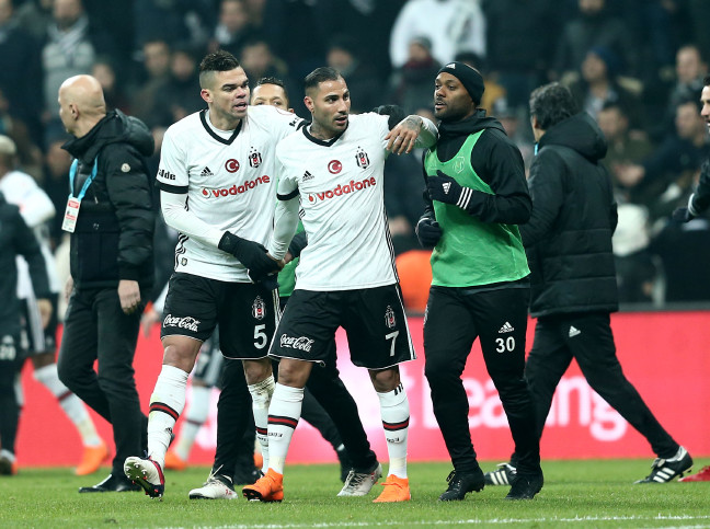 18-03/01/resimid_9064373