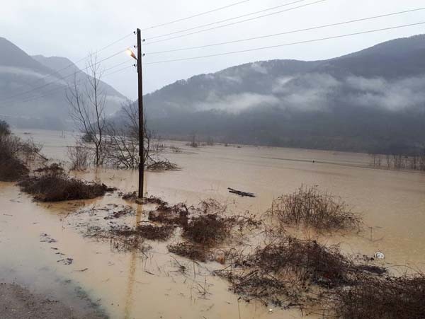 18-03/05/bartin-da-300-kisiye-iki-gecedir-ulasilamiyor-10942366