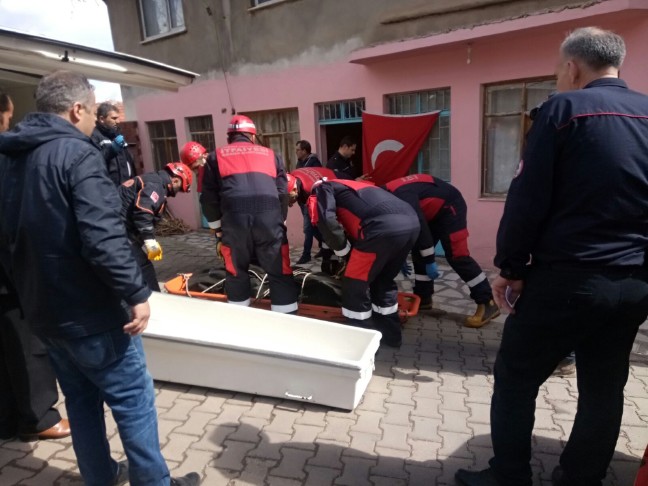 18-03/08/resimid_9117245