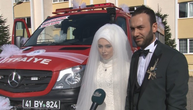 18-03/12/aw330221_03