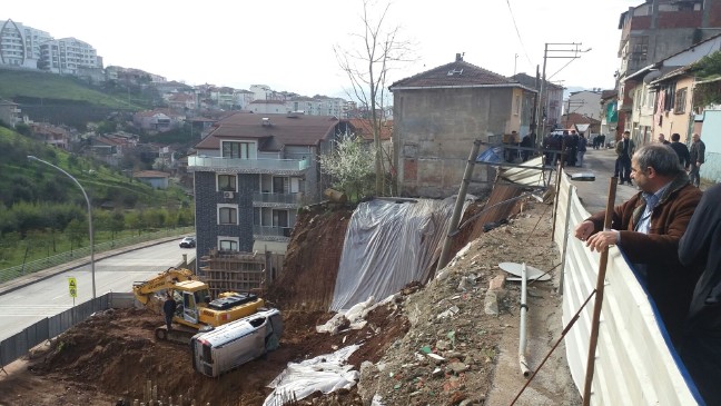 18-03/15/13-1521121313