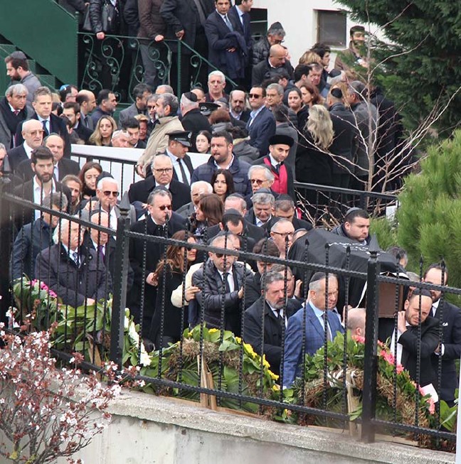 18-03/15/resimid_9165706-copy-1521107810