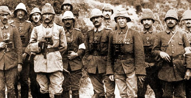 18-03/16/anakkale-ve-mustafa-kemal