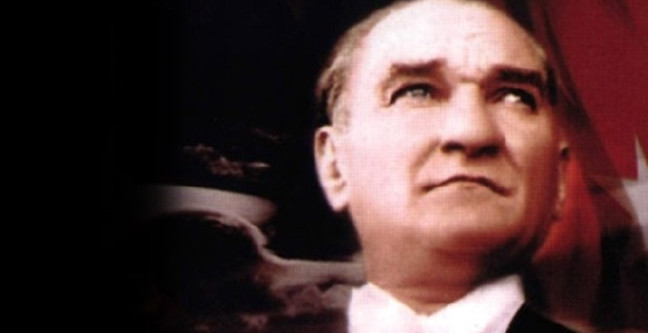 18-03/16/ataturk-ve-canakkale