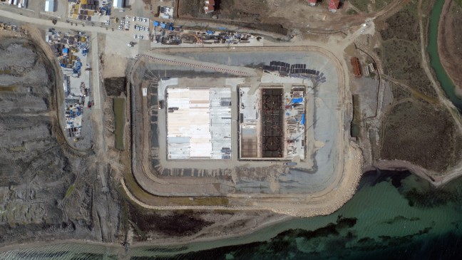 18-03/16/aw334644_02