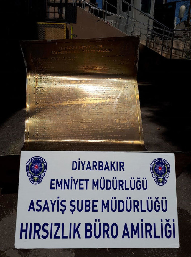 18-03/31/5abfc9652269a204ac7ef12f