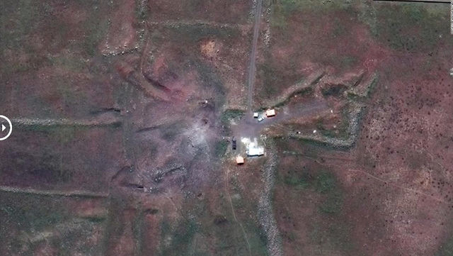 18-04/15/suriye-de-vurulan-tesislerin-uydudan-goruntuleri-10757749_8980_m-1523782259