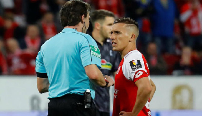 18-04/17/5ad506380f25431b04e5daf7