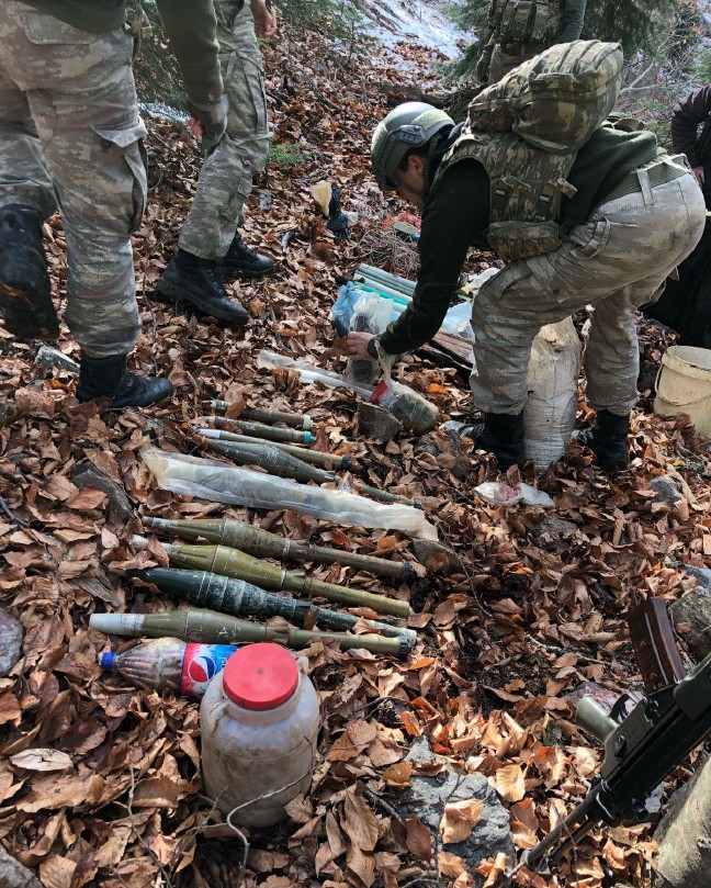 18-04/21/amanoslarda-pkkya-buyuk-darbe_1823_dhaphoto7