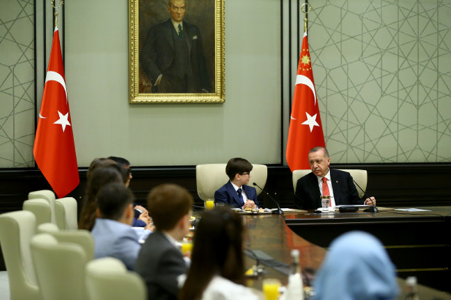 18-04/23/20180423_2_29972135_32982576