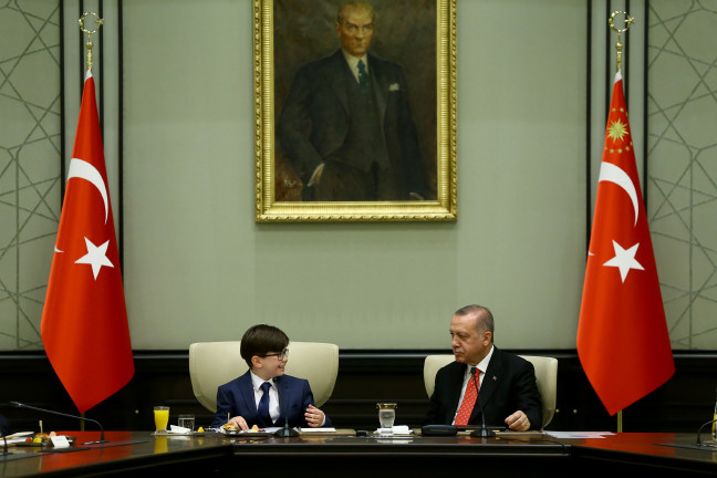 18-04/23/20180423_2_29972135_32982589